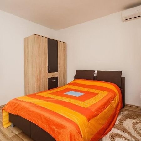Nala Apartments สปลิท ภายนอก รูปภาพ